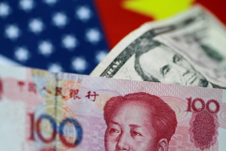 US dollar and Chinese yuan notes