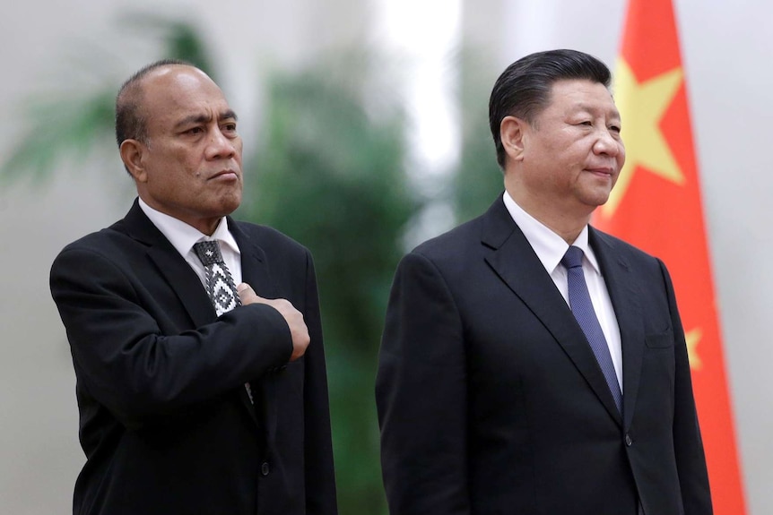 China's President Xi Jinping and Kiribati's President Taneti Maamau