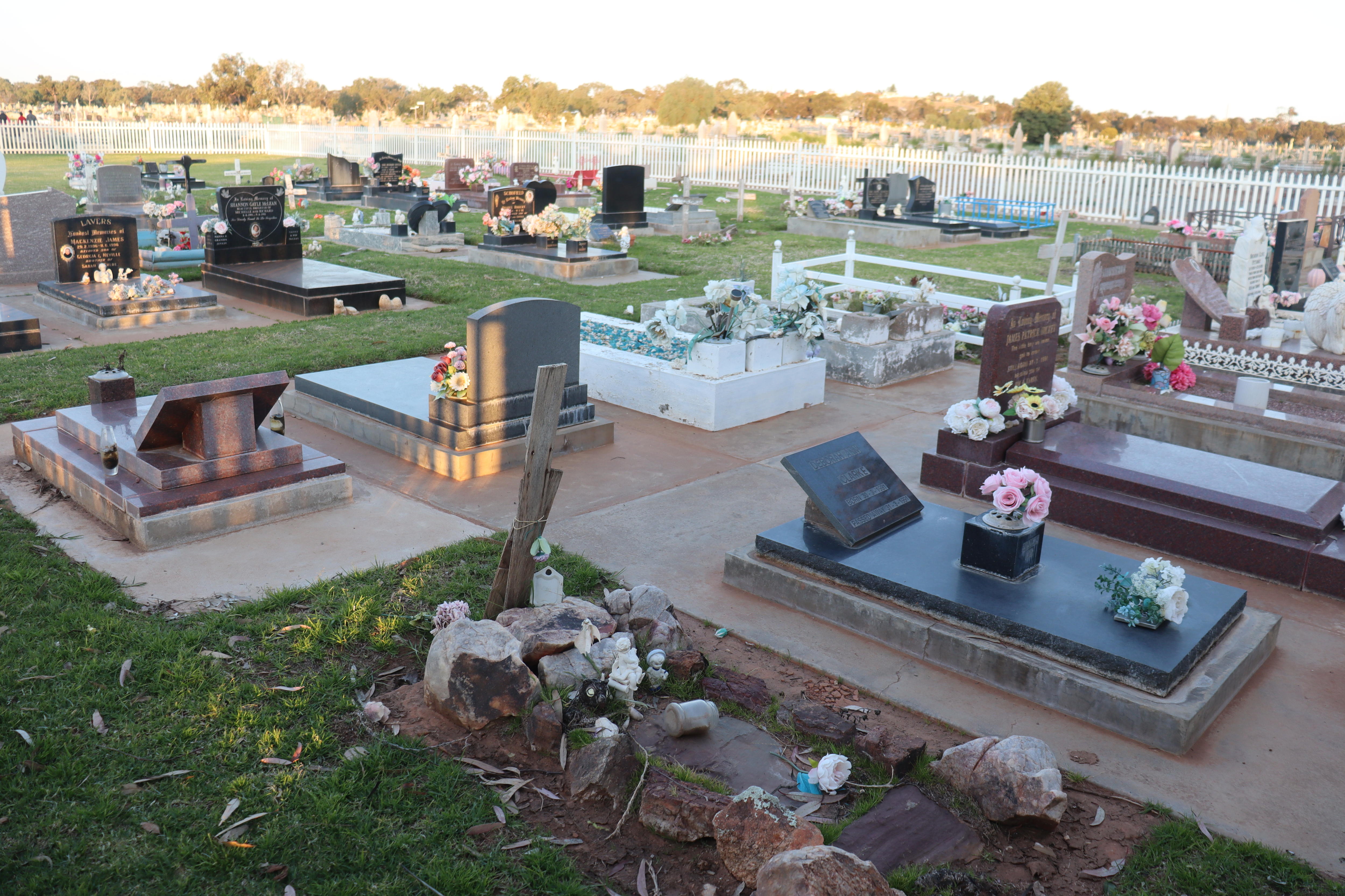 Children’s Memorial Garden at Broken Hill Cemetery to be completed