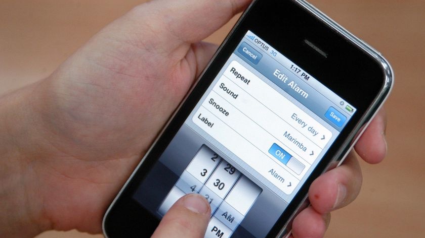 iSnooze: iPhone users say they can't rely on the alarm.