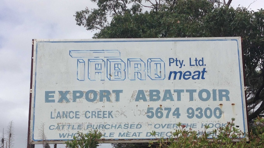Tabro Meats sign at Lance Creek, near Wonthaggi