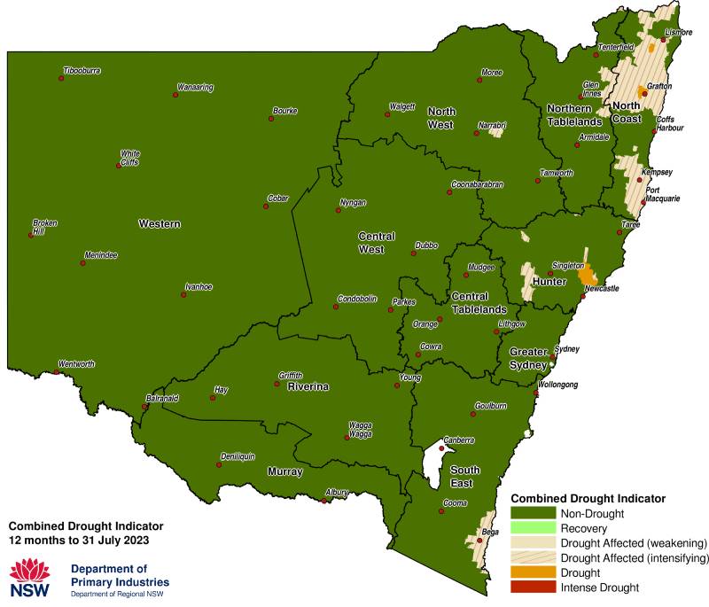Map of NSW mostly in green, with small areas shaded to represent drought affected areas and areas in drought.