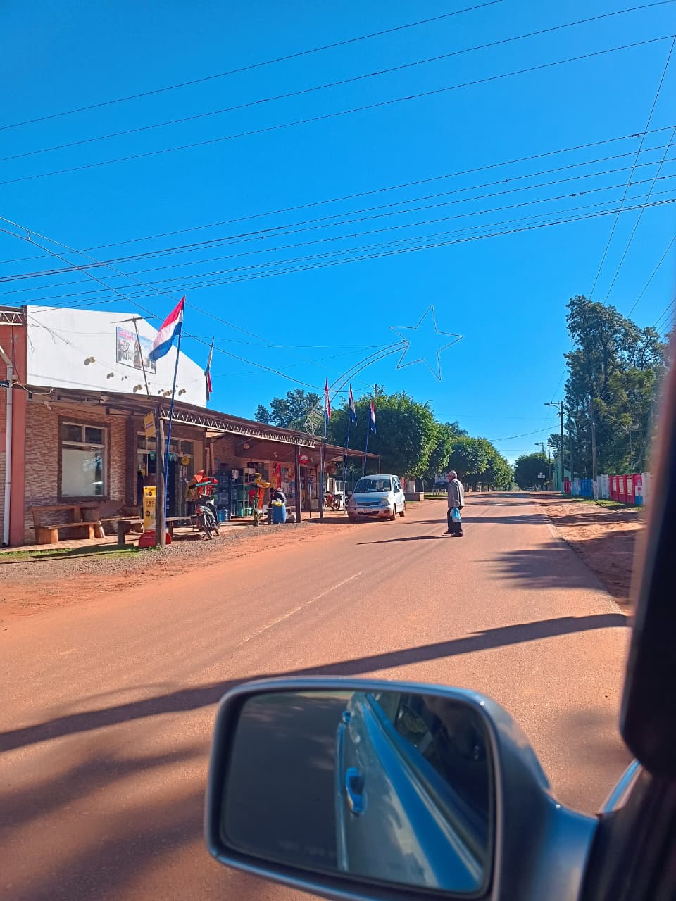 Paraguay's Australian-made commune nervous for crucial Cup clash (australia) — ABC News – Top stories