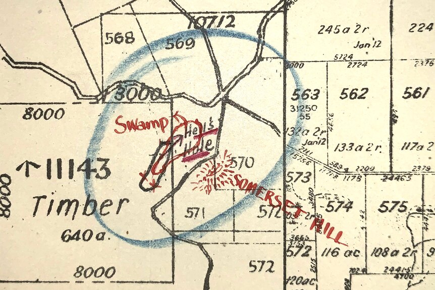 Historic maps showing Hell's Hole and Somerset Hill