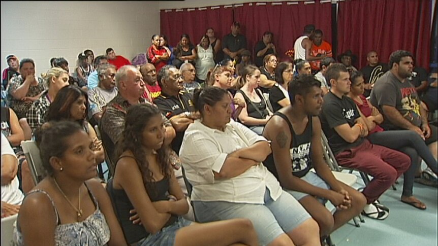 More than 200 Aborigines and Torres Strait Islanders turned out to last night's meeting which did not include representatives from the Pacific Island communities.