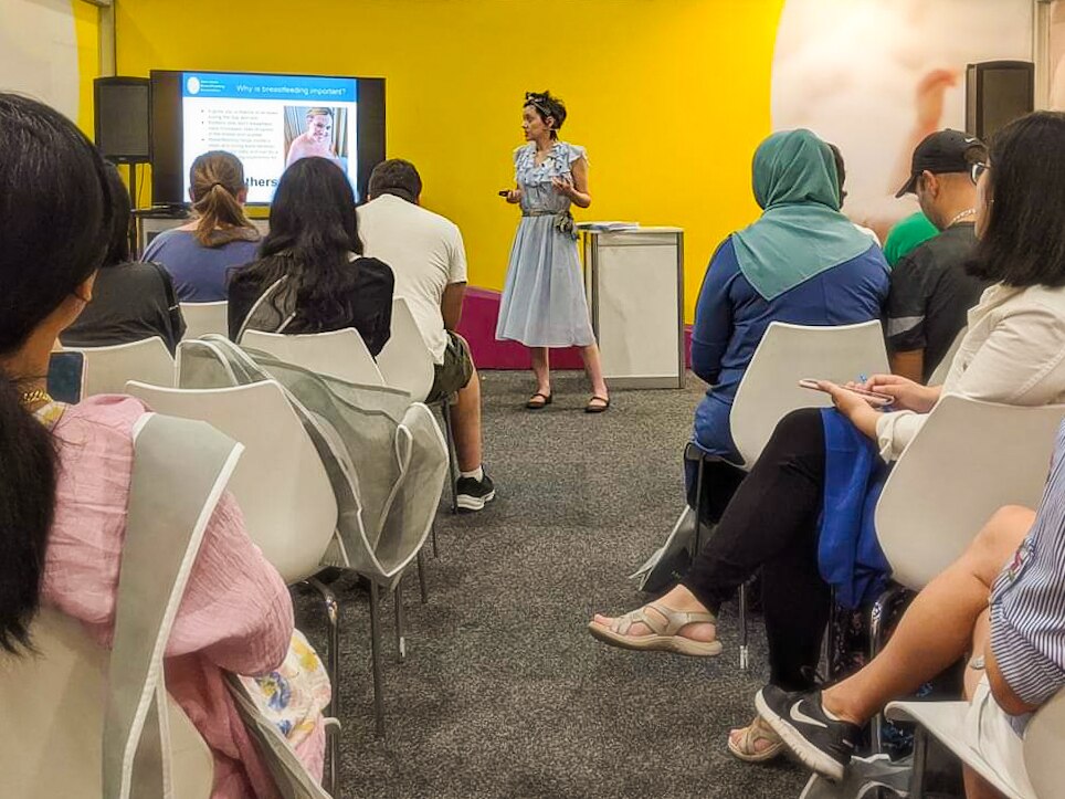 City of Greater Bendigo rejects petition for walkin breastfeeding