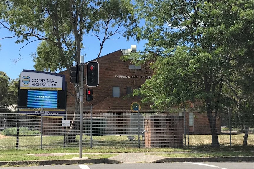 Looking at the front of Corrimal High School