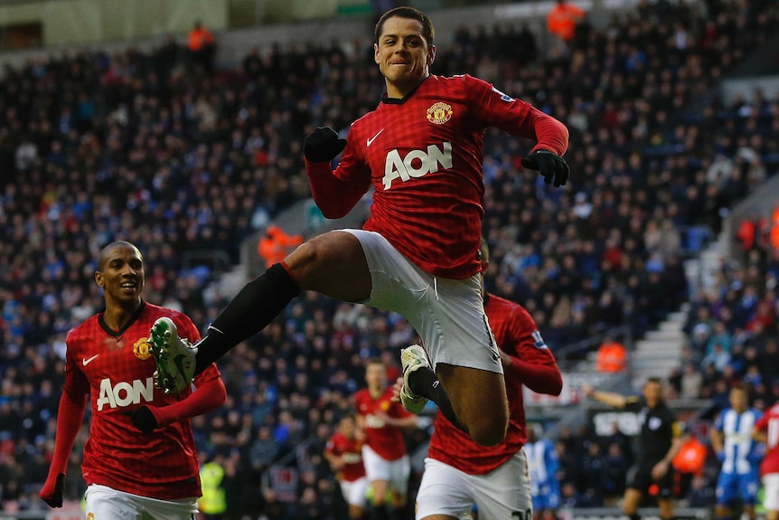 Hernandez at the double for United