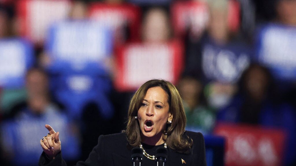 Kamala Harris delivers speech in Pennsylvania in final pitch to voters ...