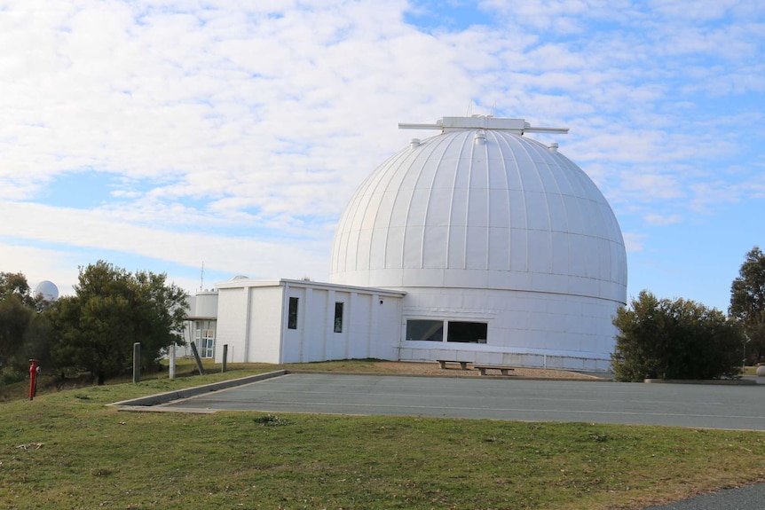 Mount Stromlo observatory
