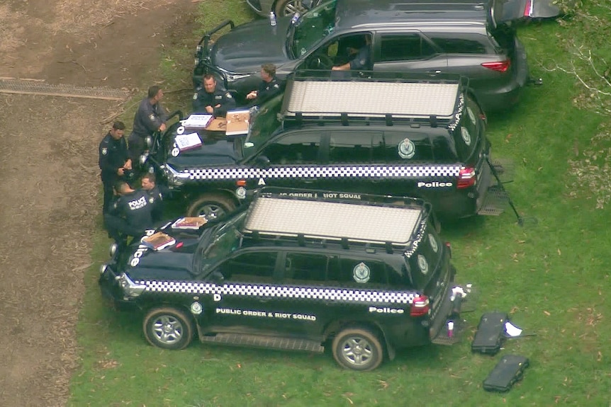 an aerial shot nsw police at mount wilson in 2022 searching for the body of a young girl