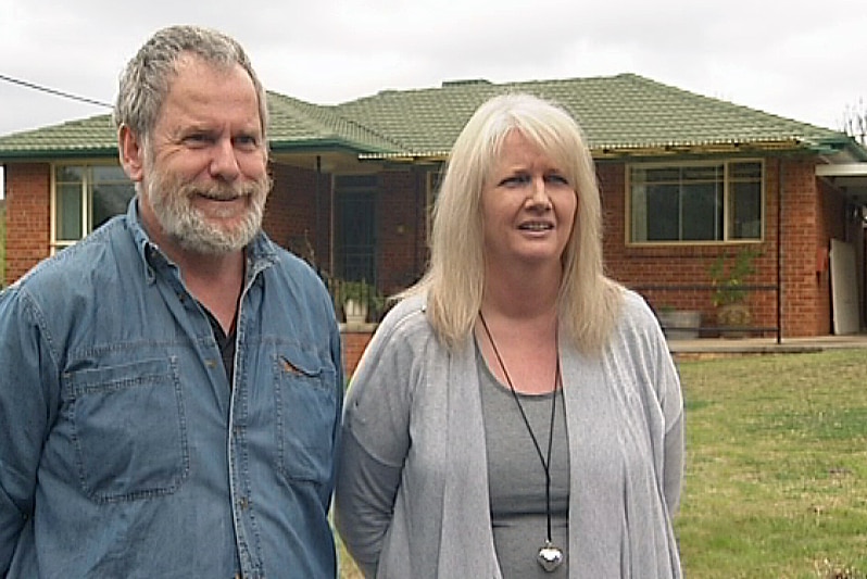 Vendors Bill Pitt and Fiona Richmond would have been entitled to Mr Fluffy compensation but the new owners may not be eligible.