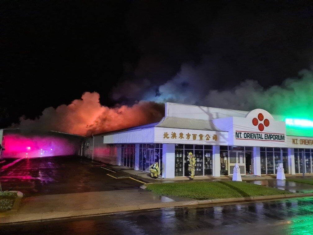 NT Police begin arson investigation into fire that ripped through NT