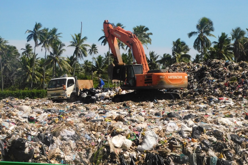 Tonga's Taphuia landfill