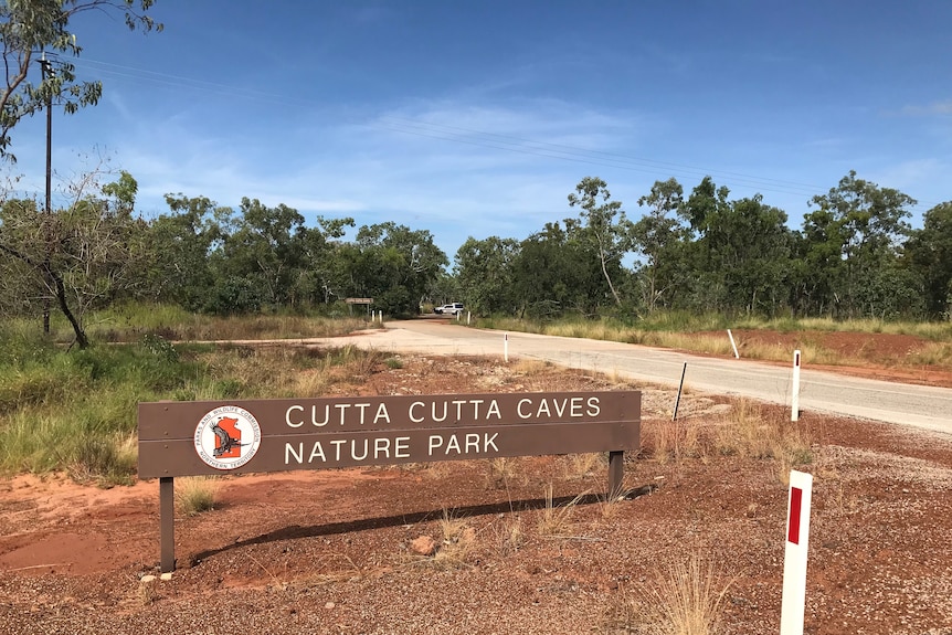 Cutta Cutta Caves Nature Park sign