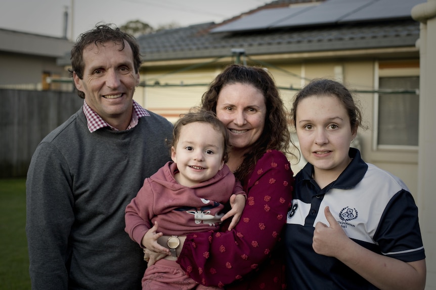 Charlotte Kanowski with her parents and little sister