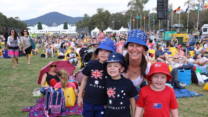 A family dressed in Australiana for the awards ceremony.