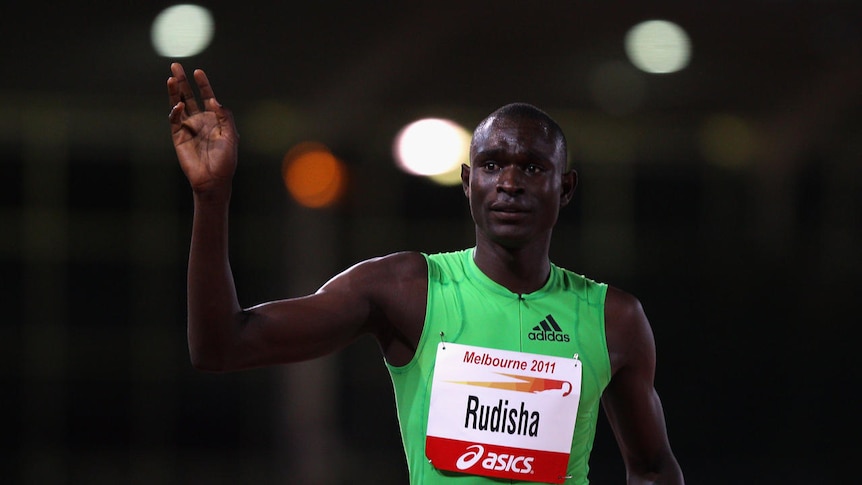 Rudisha thanks the crowd