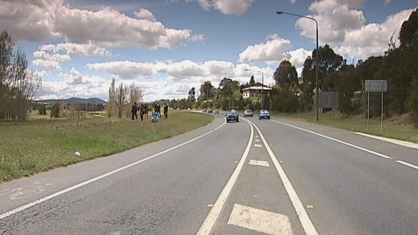 If elected, a Liberal government would duplicate William Slim Drive, a key road link between Belconnen and Gungahlin.