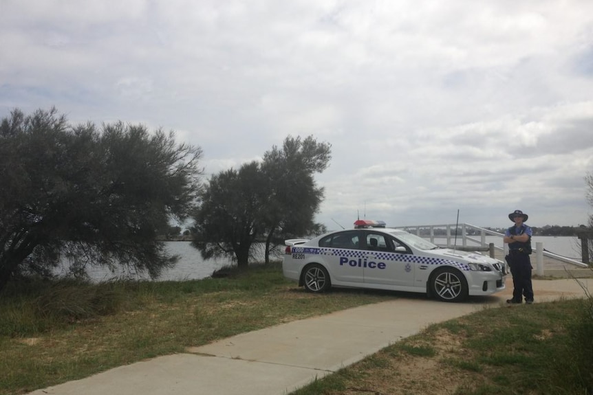 A package of highly volatile explosives was found under the jetty of the Leschenault Estuary, at Australind.
