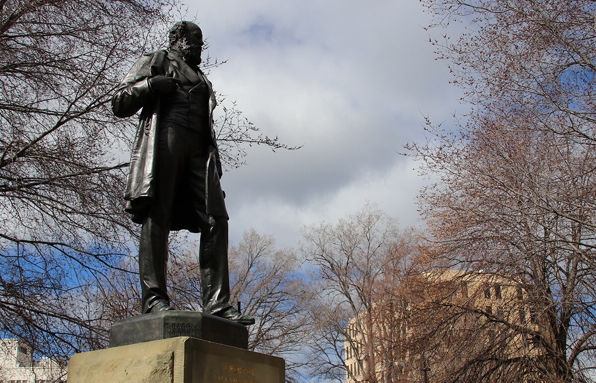 Statue honoring William Crowther, Tasmanian Premier 1878-1879.