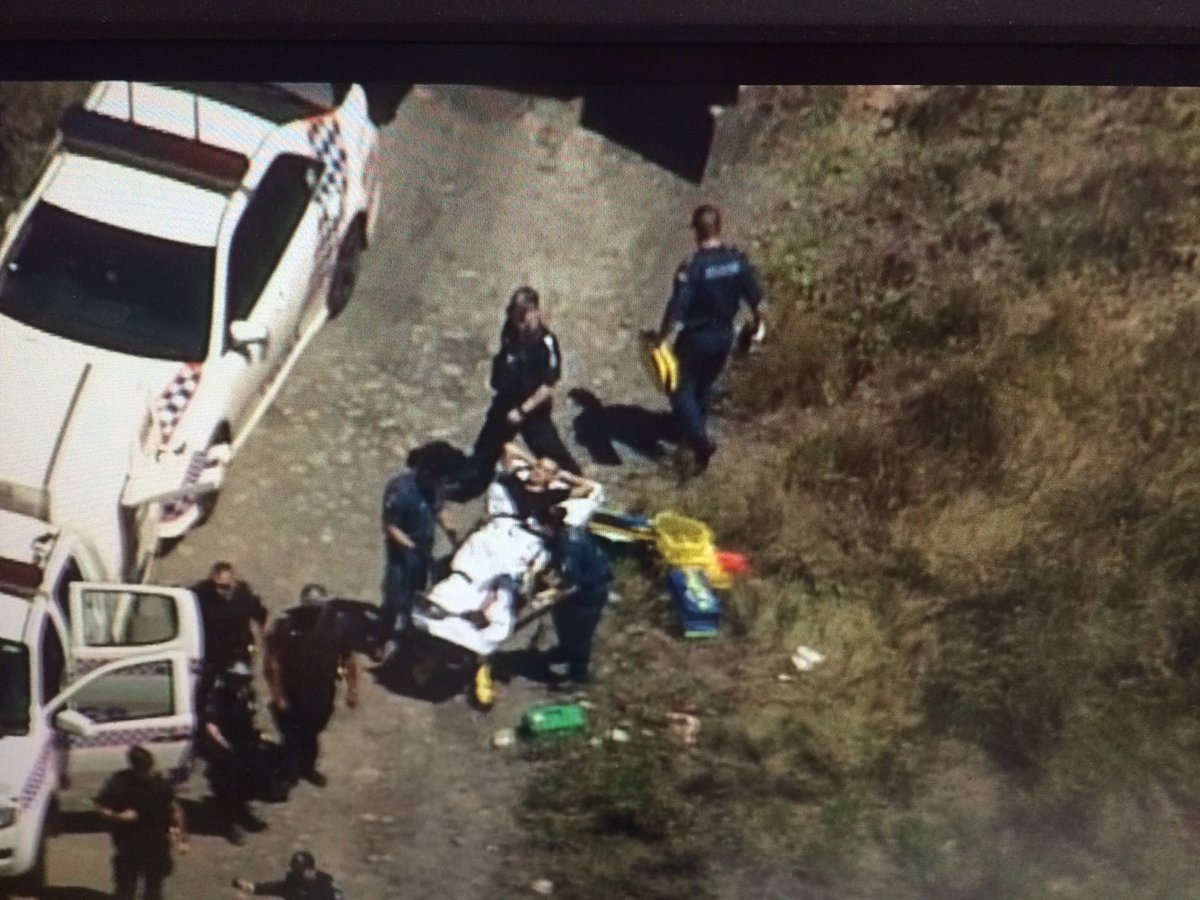 Gunman on the run after shooting south of Brisbane - ABC News