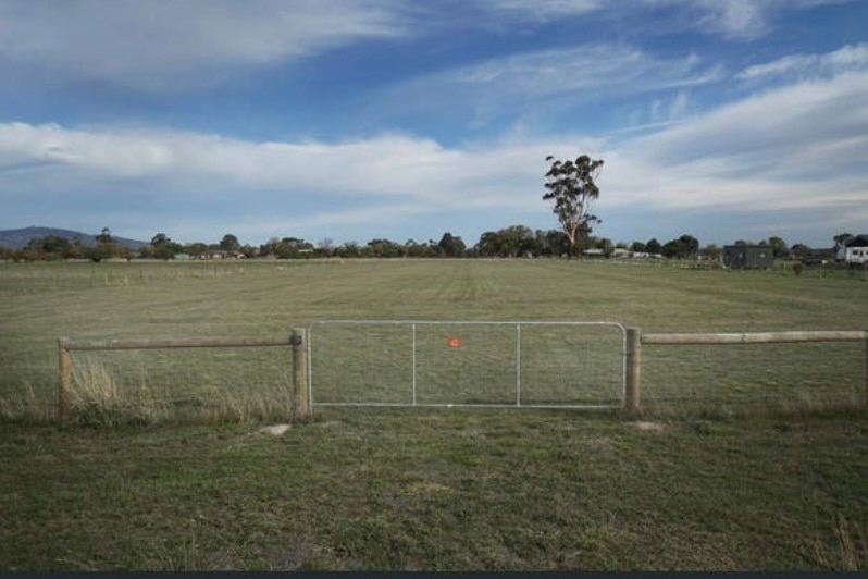 Melanie Velden's empty block of land near Clunes in Victoria.