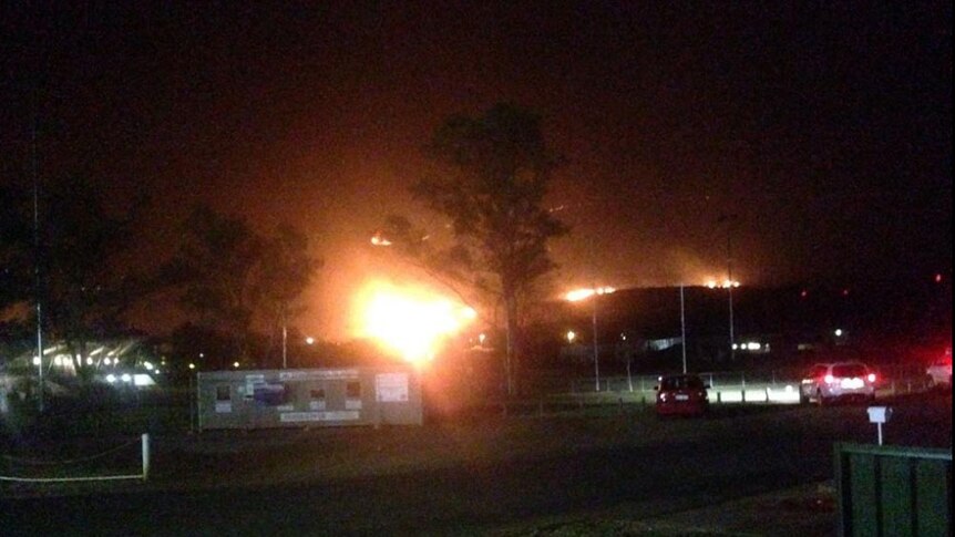 A Twitter picture of a bushfire approaching Tom Price.