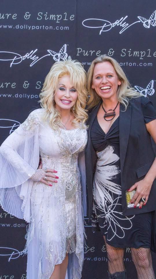 'The Taylor Swift of her time' - Beccy Cole's tribute to Dolly Parton
