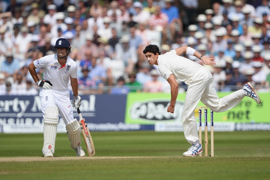 Starc sends one down early on Friday