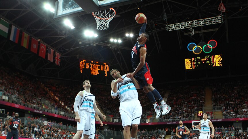 Westbrook dunks on Argentina