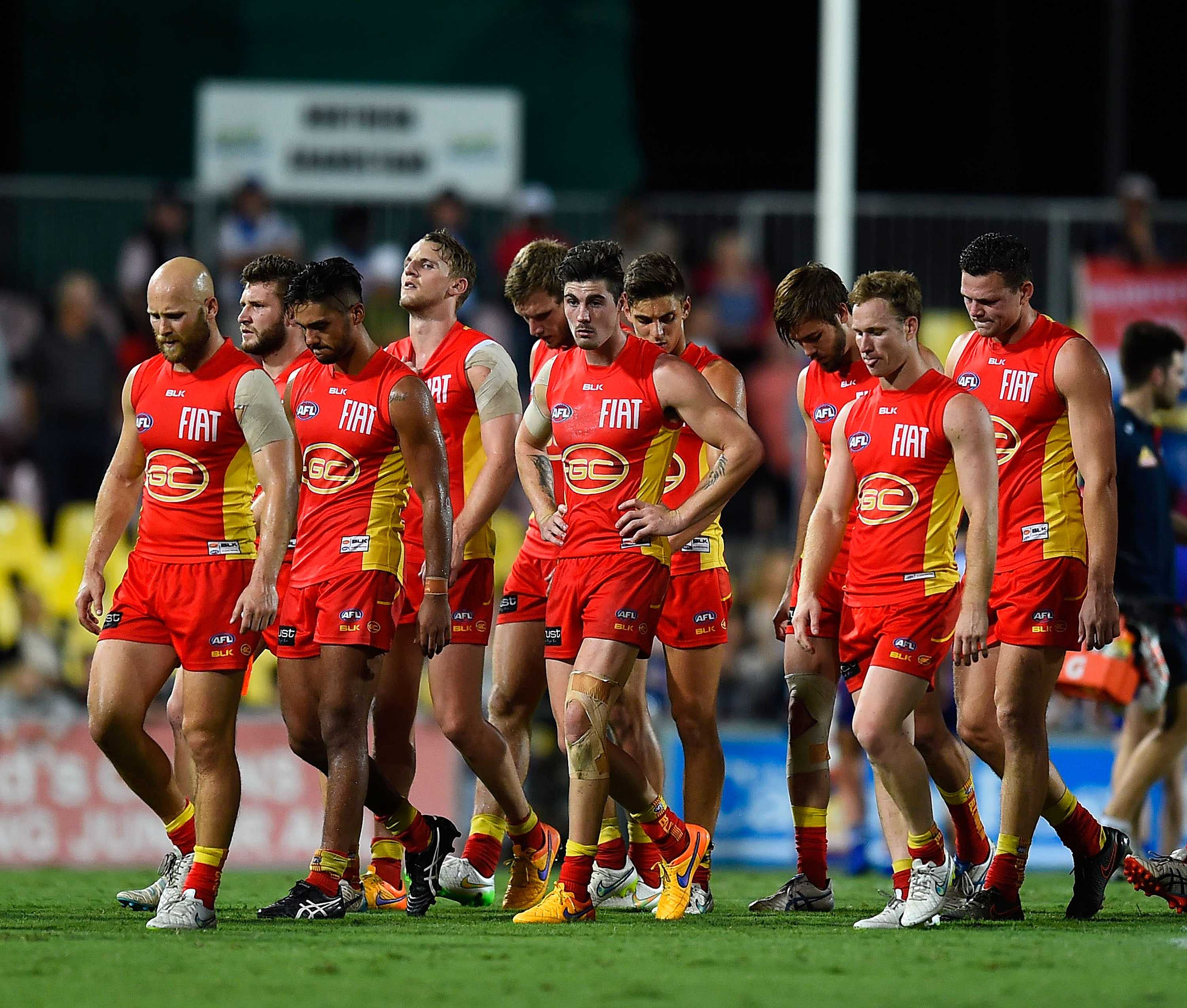 Western Bulldogs Run Over The Top Of Gold Coast Suns To Win By 22 ...