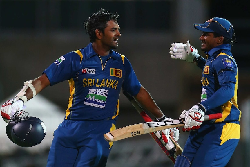 Sri Lanka celebrate the winning runs