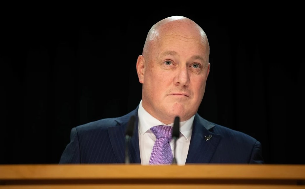100,000 New Zealanders set to strike despite wild weather