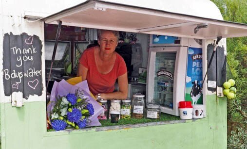 Online Campaign Gives Perth S Cool Breeze Cafe In Bayswater A Reprieve From Closure Abc News