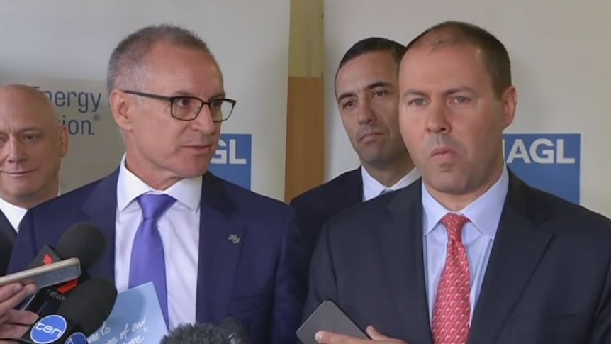 Watch South Australia's Premier shirtfront the Federal Energy Minister on live TV