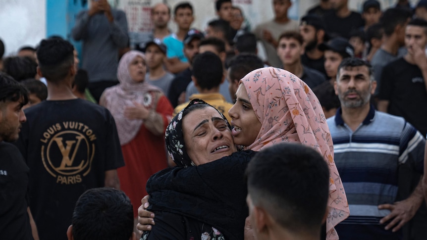 Dernières mises à jour sur la guerre entre Israël et Gaza : les Gazaouis entendent des nouvelles des membres de leurs familles tués alors que les communications reviennent progressivement