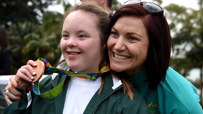 Anna Meares at Olympic welcoming ceremony