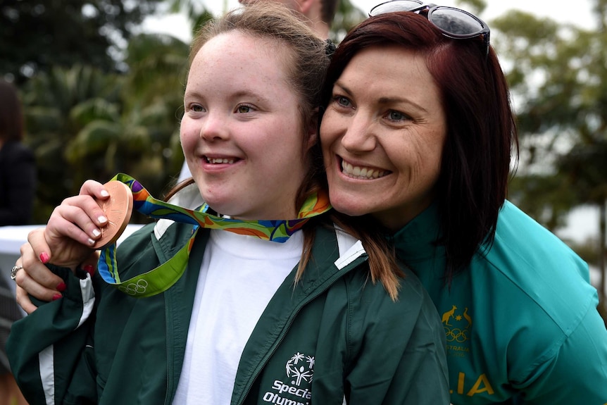 Anna Meares at Olympic welcoming ceremony