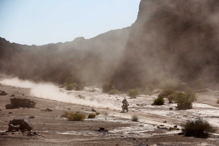 Toby Price rides Dakar Rally 11th stage