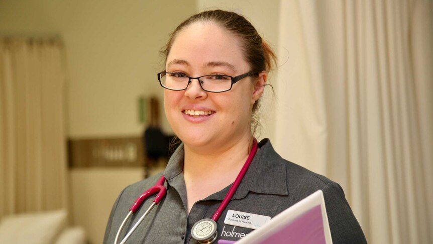 Louise Scarcella practises nursing at Holmesglen TAFE.