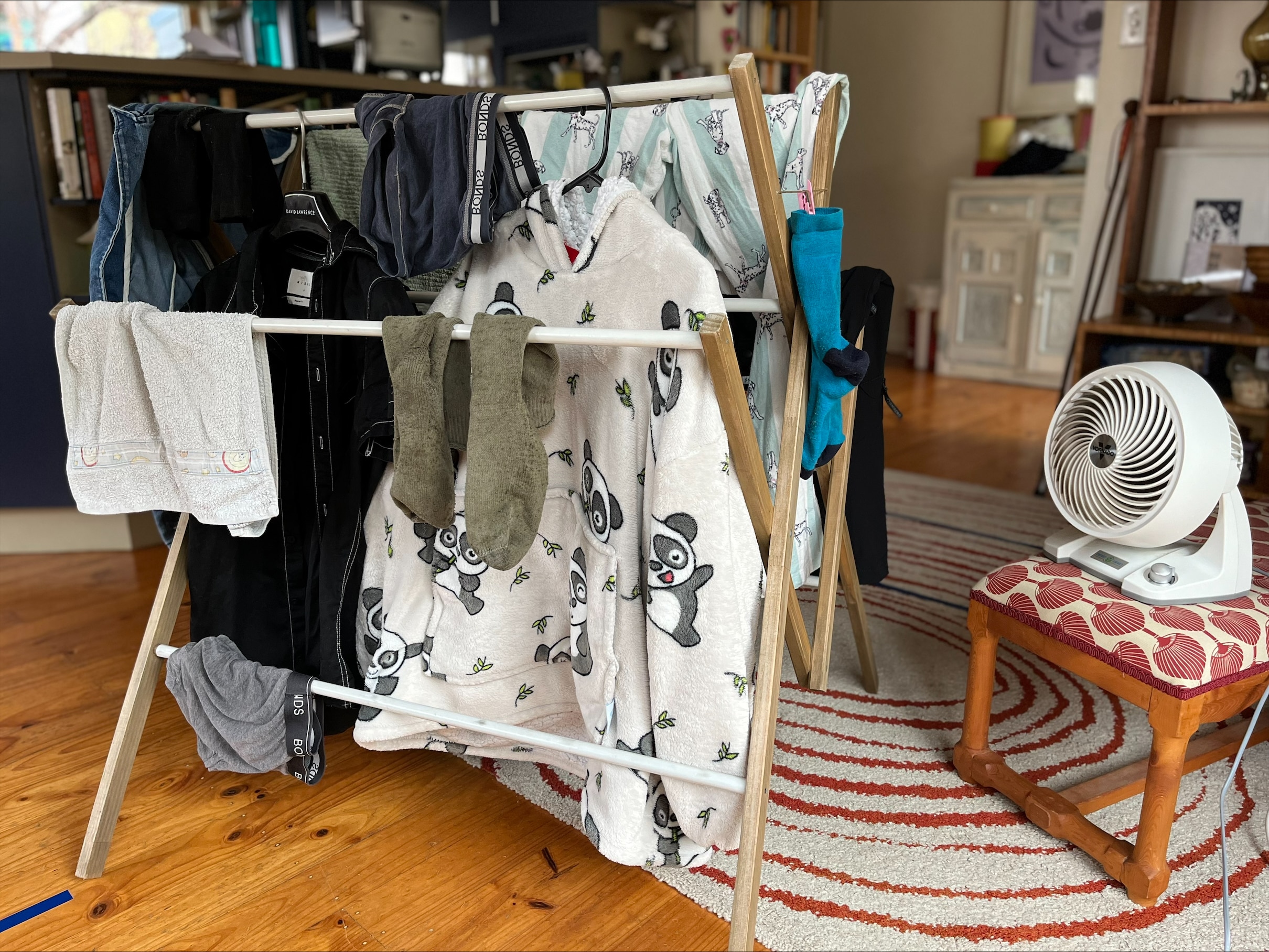 Doing laundry without a dryer? Here's how to speed up the drying process -  ABC News