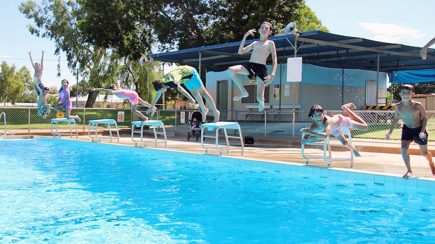 Bourke War Memorial Swimming Pool