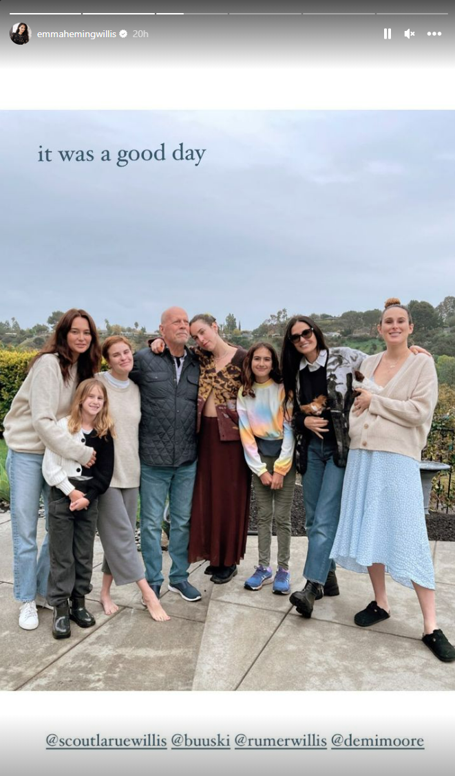Bruce Willis with Emma Heming Willis, ex-wife Demi Moore and his daughters Rumer, Scout, Tallulah, Evelyn and Mabel