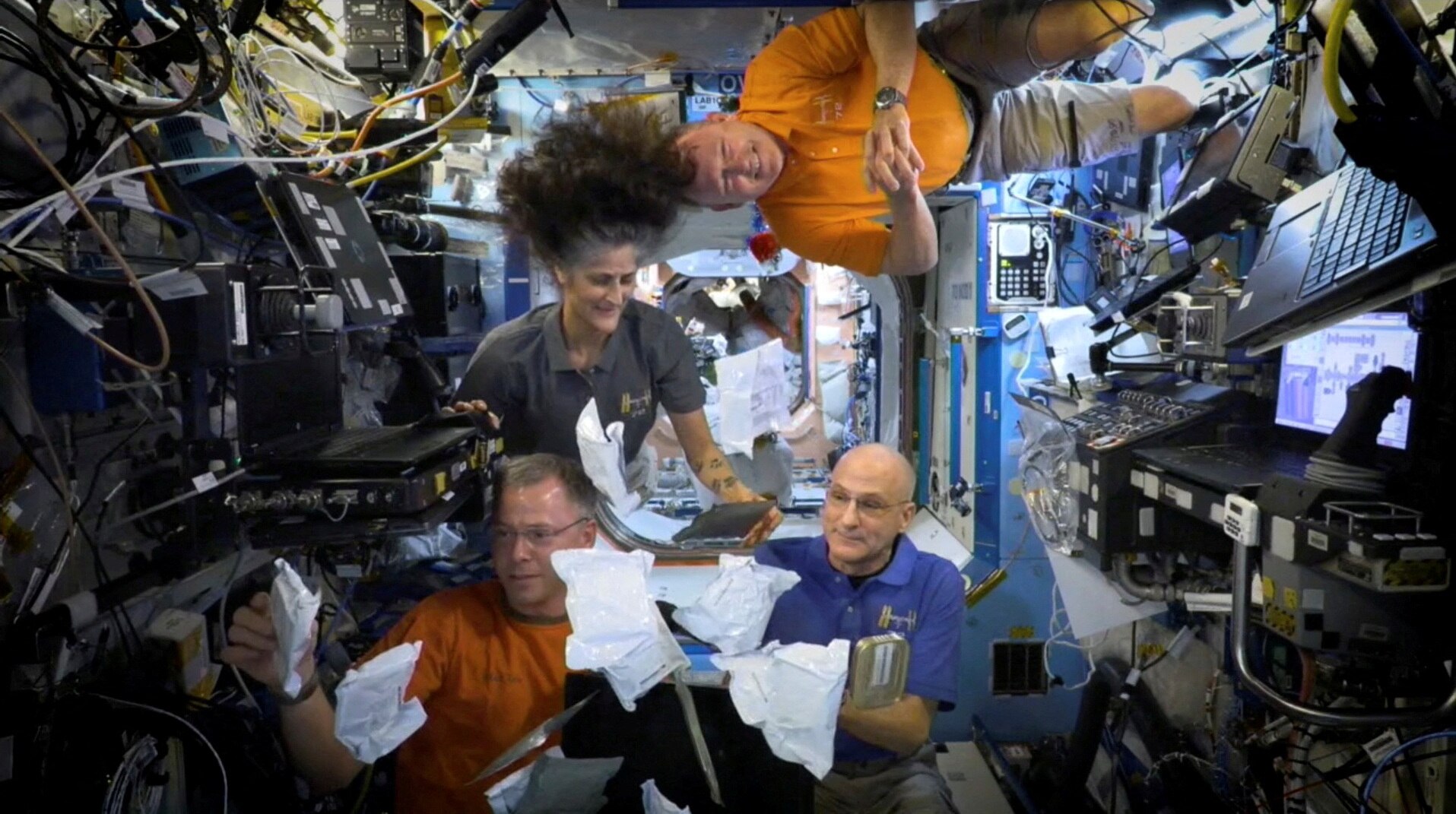 Sunita Williams, Nick Hague, Barry Wilmore, and Donald Pettit floating around on the ISS