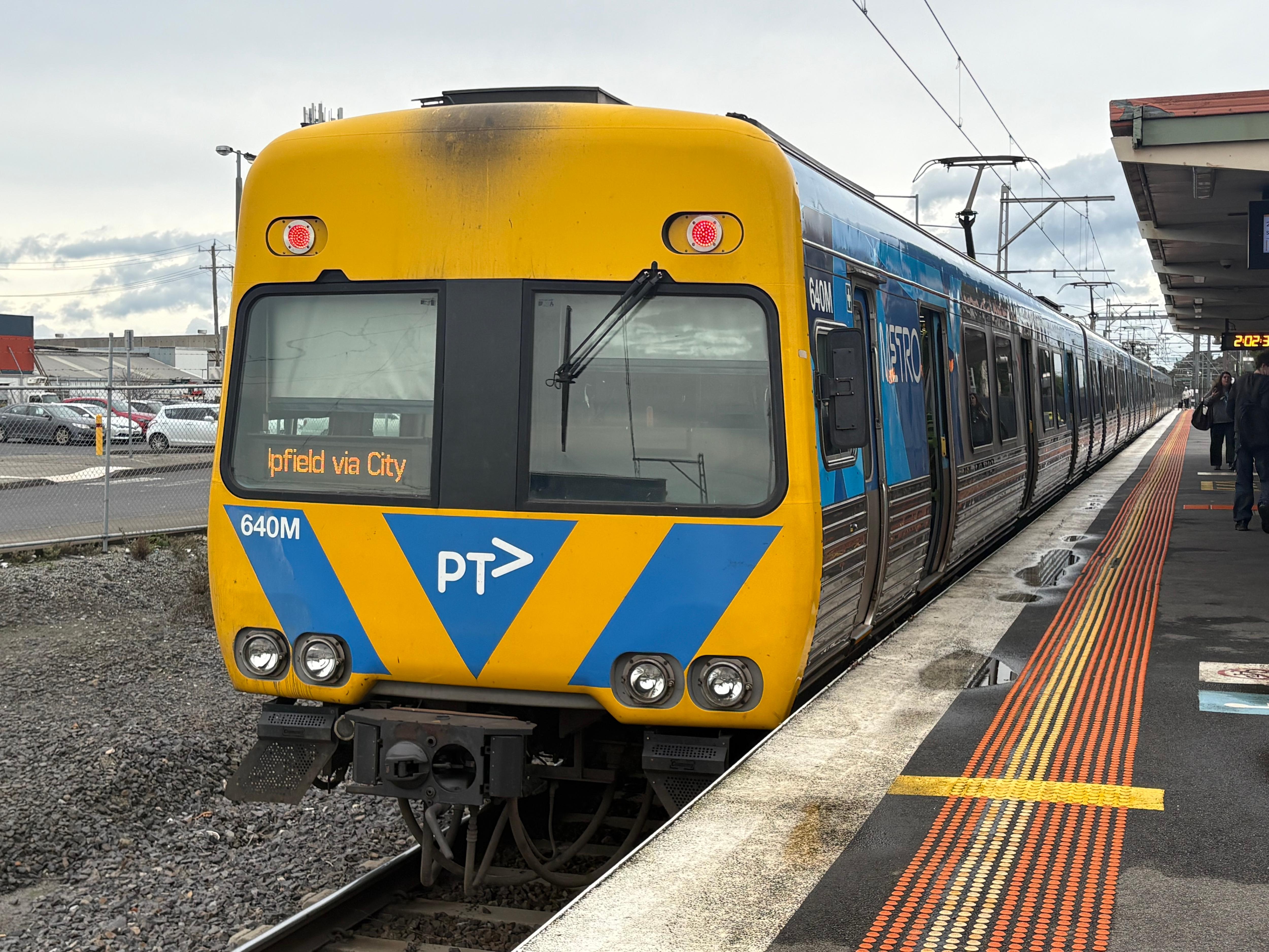 Government delays Upfield line upgrades until 2033 with duplication promise