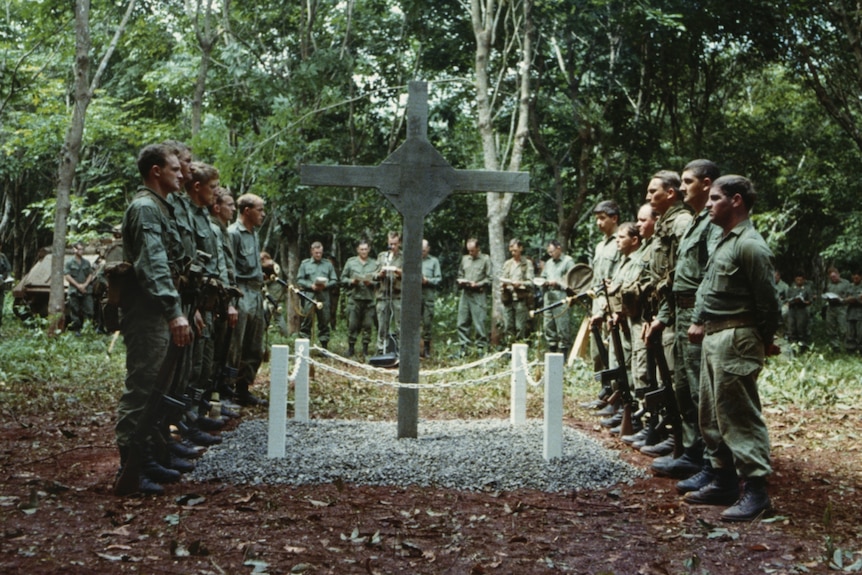 Long Tan cross