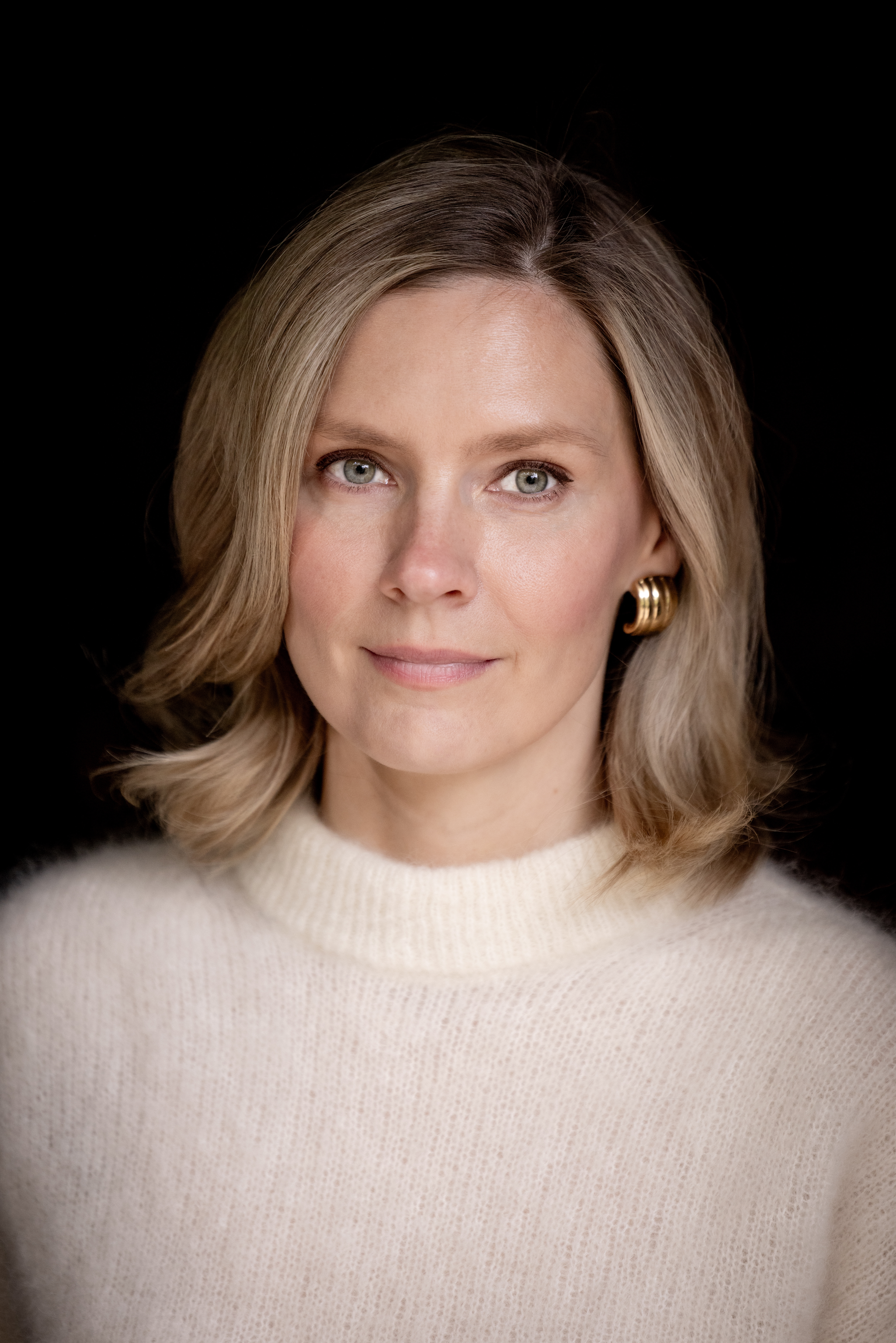 Journalist and author Rebecca Armitage explains the appeal of the royals