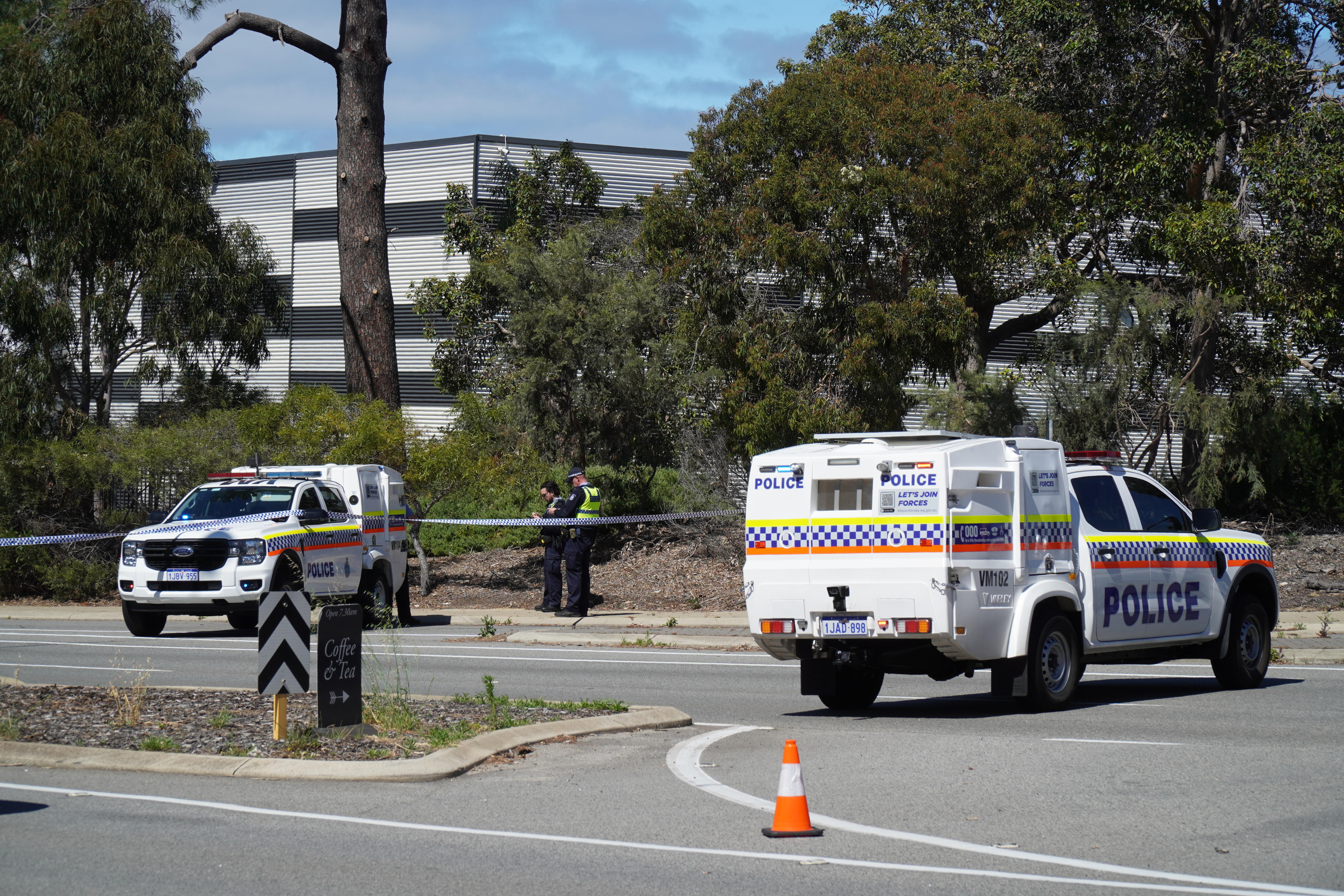Hit-and-run crash leaves cyclist dead in Perth's south
