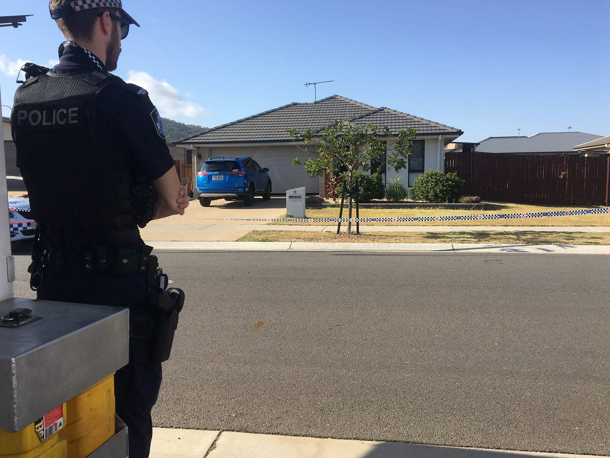 Police fatally shoot man in Central Queensland - ABC News